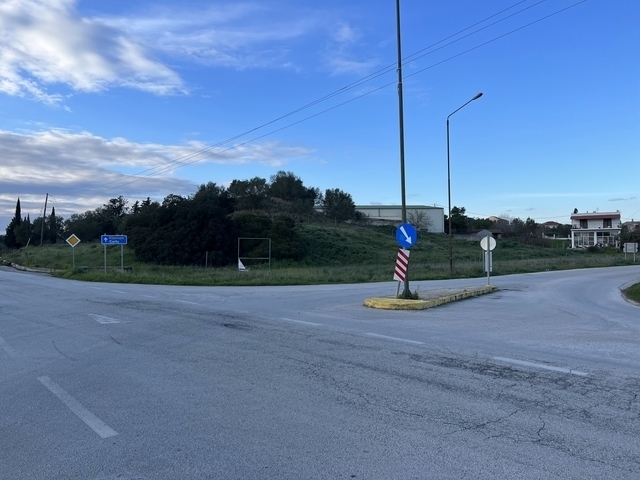 (Verkauf) Nutzbares Land Grundstück || Corfu (Kerkira)/Lefkimmi - 6.500 m², 280.000€ 