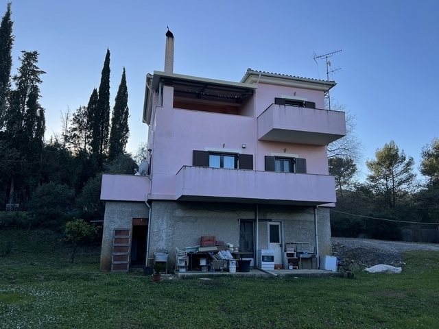 (Verkauf) Wohnung/Residenz Einzelhaus  || Corfu (Kerkira)/Corfu Chora (Kerkira) - 240 m², 4 Schlafzimmer, 500.000€ 