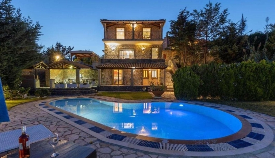 (Продажа) Другая недвижимость Инвестиционная недвижимость || Н.Корфу/Керкира (Корфу) Хора - 407 кв.м, 950.000€ 
