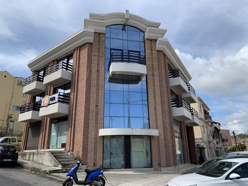 (For Rent) Commercial Office || Corfu (Kerkira)/Corfu Chora (Kerkira) - 86 Sq.m, 2.000€ 