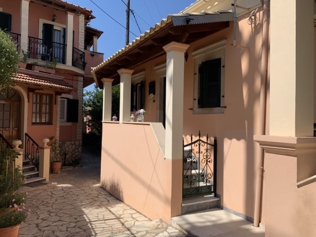 (Προς Πώληση) Κατοικία Μονοκατοικία || Ν. Κέρκυρας/Αχίλλειο - 130 τ.μ, 2 Υ/Δ, 195.000€ 