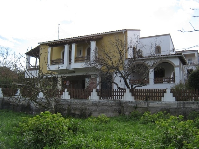 (Verkauf) Wohnung/Residenz Einzelhaus  || Corfu (Kerkira)/Pareli - 180,00m², 4Schlafzimmer, 180.000€ 