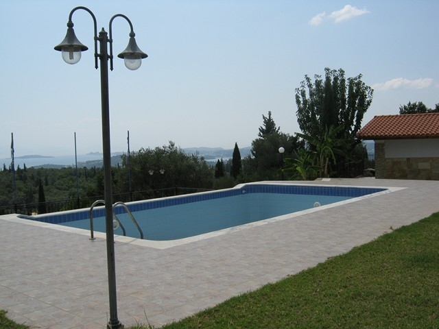 (Verkauf) Residential Villa || Corfu (Kerkira)/Corfu-Chora (Kerkira) - 200,00Sq.m, 5Bedrooms, 550.000€ 