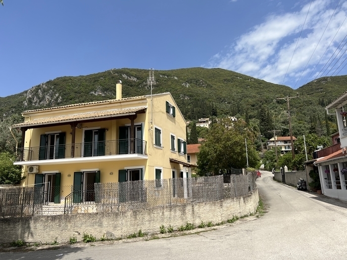 (Verkauf) Wohnung/Residenz Einzelhaus  || Corfu (Kerkira)/Faiakes - 280 m², 4 Schlafzimmer, 300.000€ 