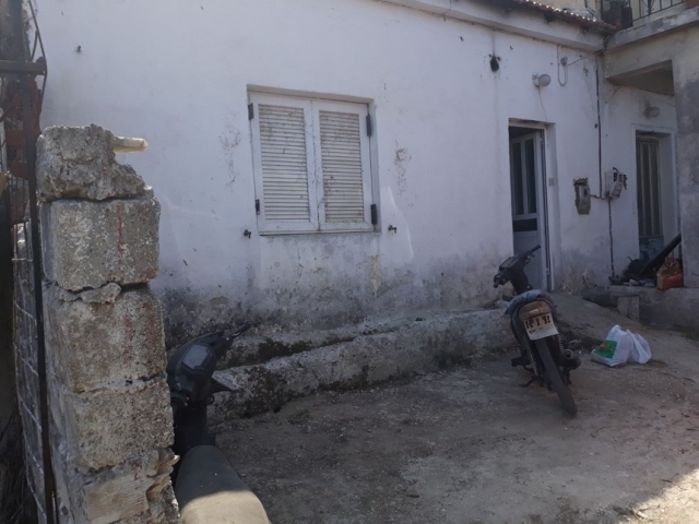 (For Sale) Residential Detached house || Corfu (Kerkira)/Lefkimmi - 55 Sq.m, 2 Bedrooms, 37.000€ 