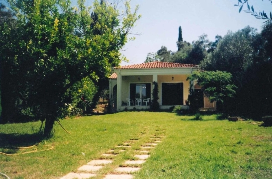 (Verkauf) Wohnung/Residenz Einzelhaus  || Corfu (Kerkira)/Meliteieoi - 100 m², 2 Schlafzimmer, 205.000€ 