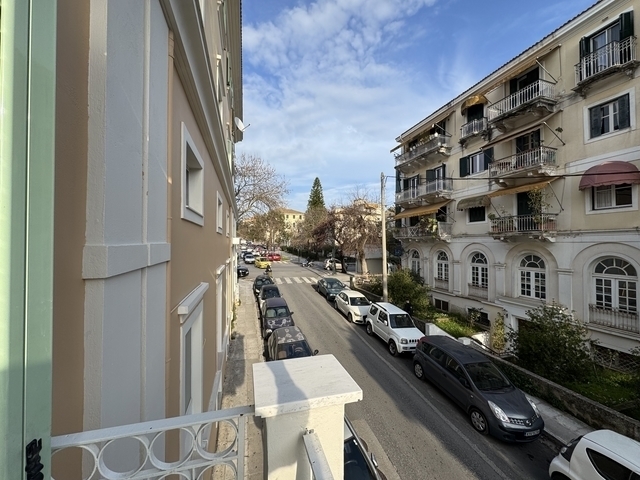 (Προς Ενοικίαση) Επαγγελματικός Χώρος Γραφείο || Ν. Κέρκυρας/Κέρκυρα Χώρα - 50 τ.μ, 700€ 
