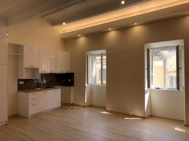 (For Rent) Residential Apartment || Corfu (Kerkira)/Corfu Chora (Kerkira) - 55 Sq.m, 1 Bedrooms, 500€ 