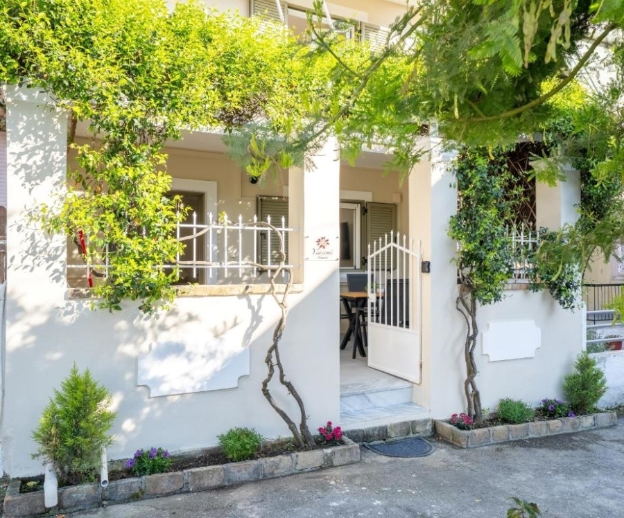 (For Rent) Residential Maisonette || Corfu (Kerkira)/Corfu Chora (Kerkira) - 110 Sq.m, 2 Bedrooms, 700€ 