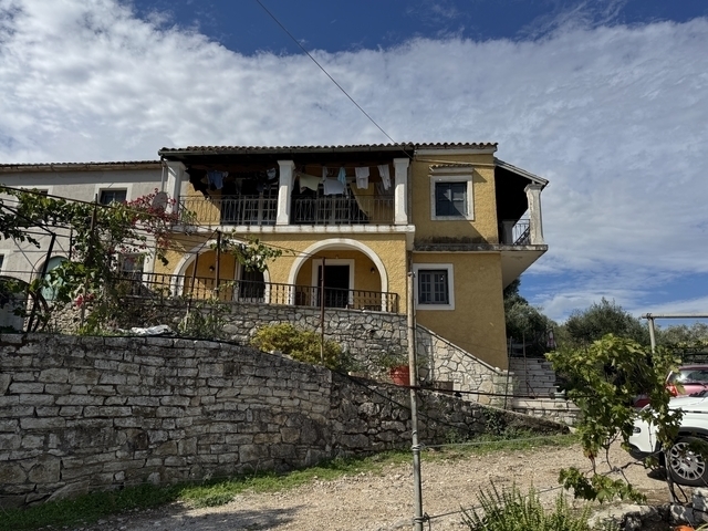 (Προς Πώληση) Κατοικία Μονοκατοικία || Ν. Κέρκυρας/Κασσιόπη - 127 τ.μ, 3 Υ/Δ, 370.000€ 