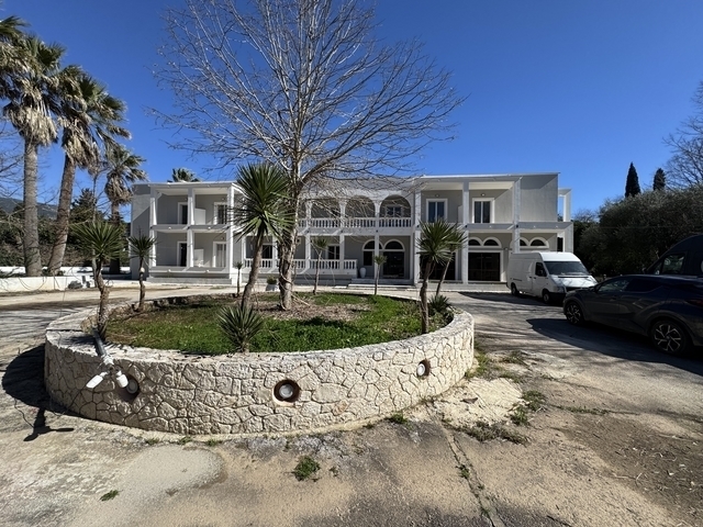 (Verkauf) Andere Immobilien  Hotel || Corfu (Kerkira)/Faiakes - 600 m², 3.500.000€ 