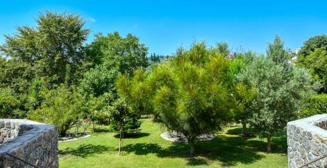 (Προς Ενοικίαση) Κατοικία Μεζονέτα || Ν. Κέρκυρας/Κέρκυρα Χώρα - 235τ.μ, 4Υ/Δ, 1.200€ 